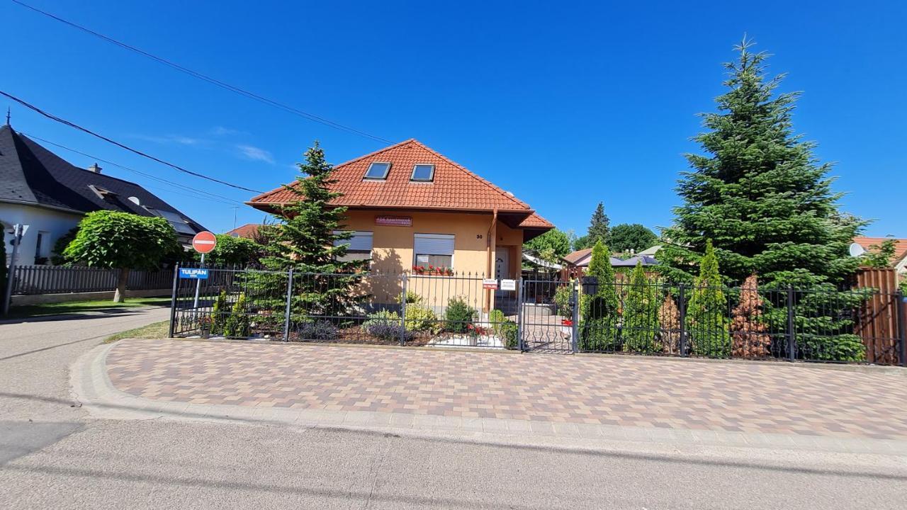 Ada Apartmanhaz Hajdúszoboszló Exteriör bild